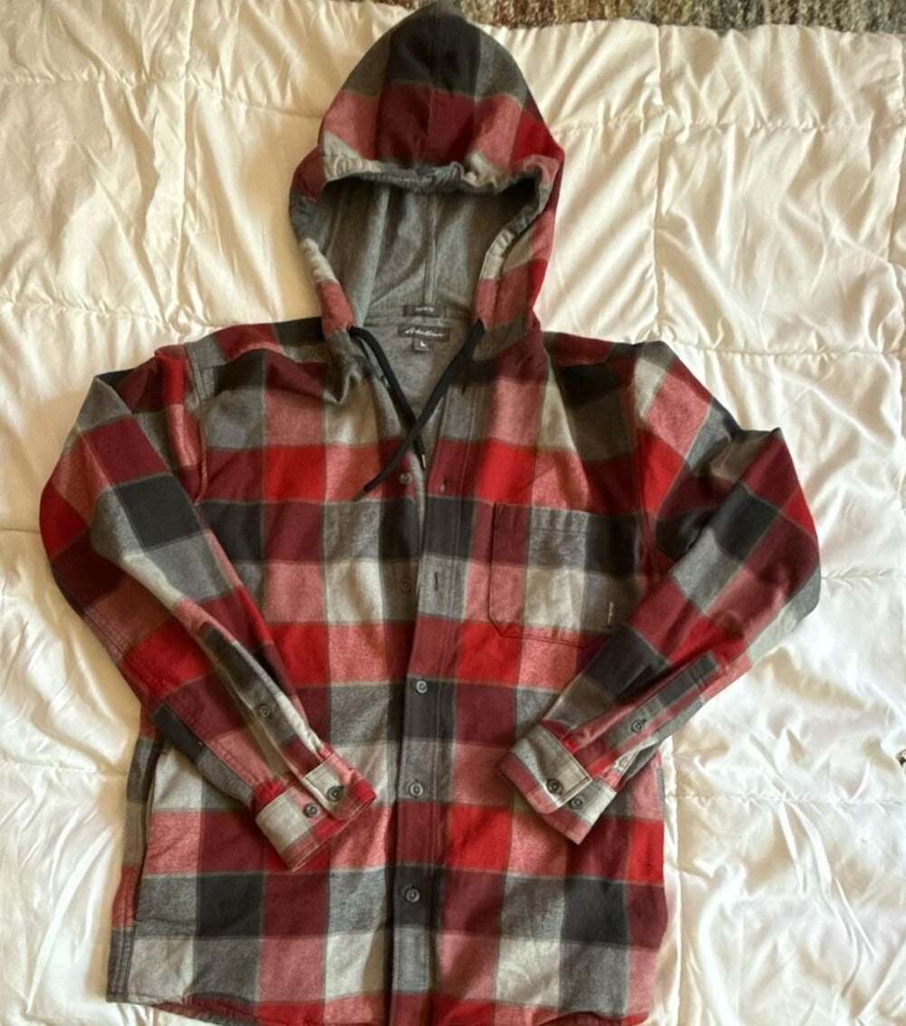 Eddie Bauer Men's Classic Fit Plaid Flannel Hooded Shirt  - Mens Small